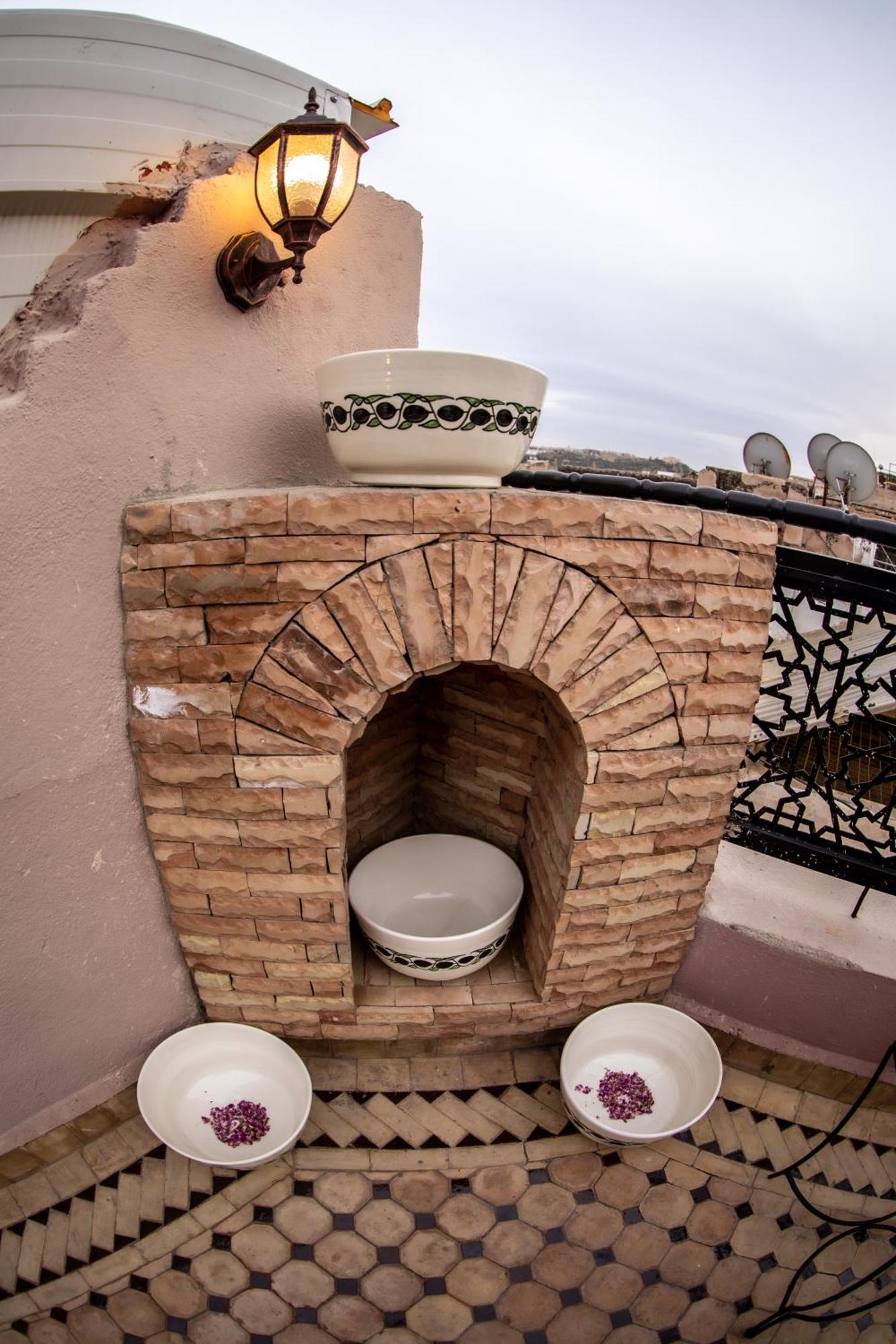 Hotel Dar Alhaja Rahma Fez Exterior foto